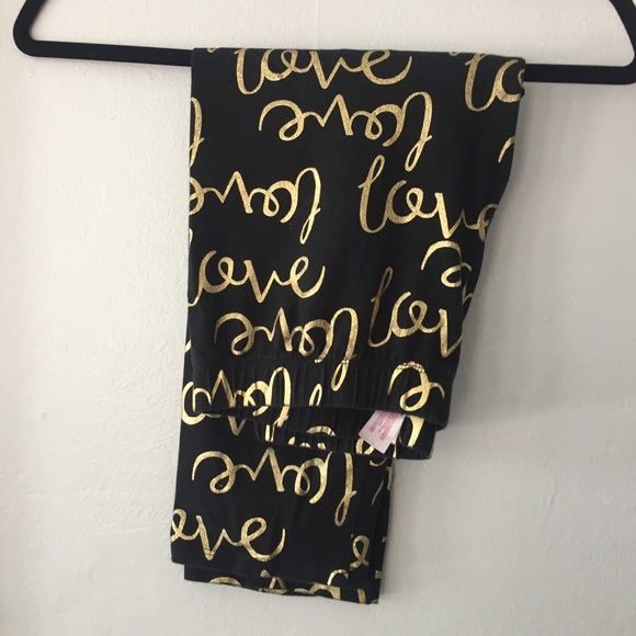 No Boundaries //❤️ Gold “Love” capris leggings EUC - Picture 7 of 10